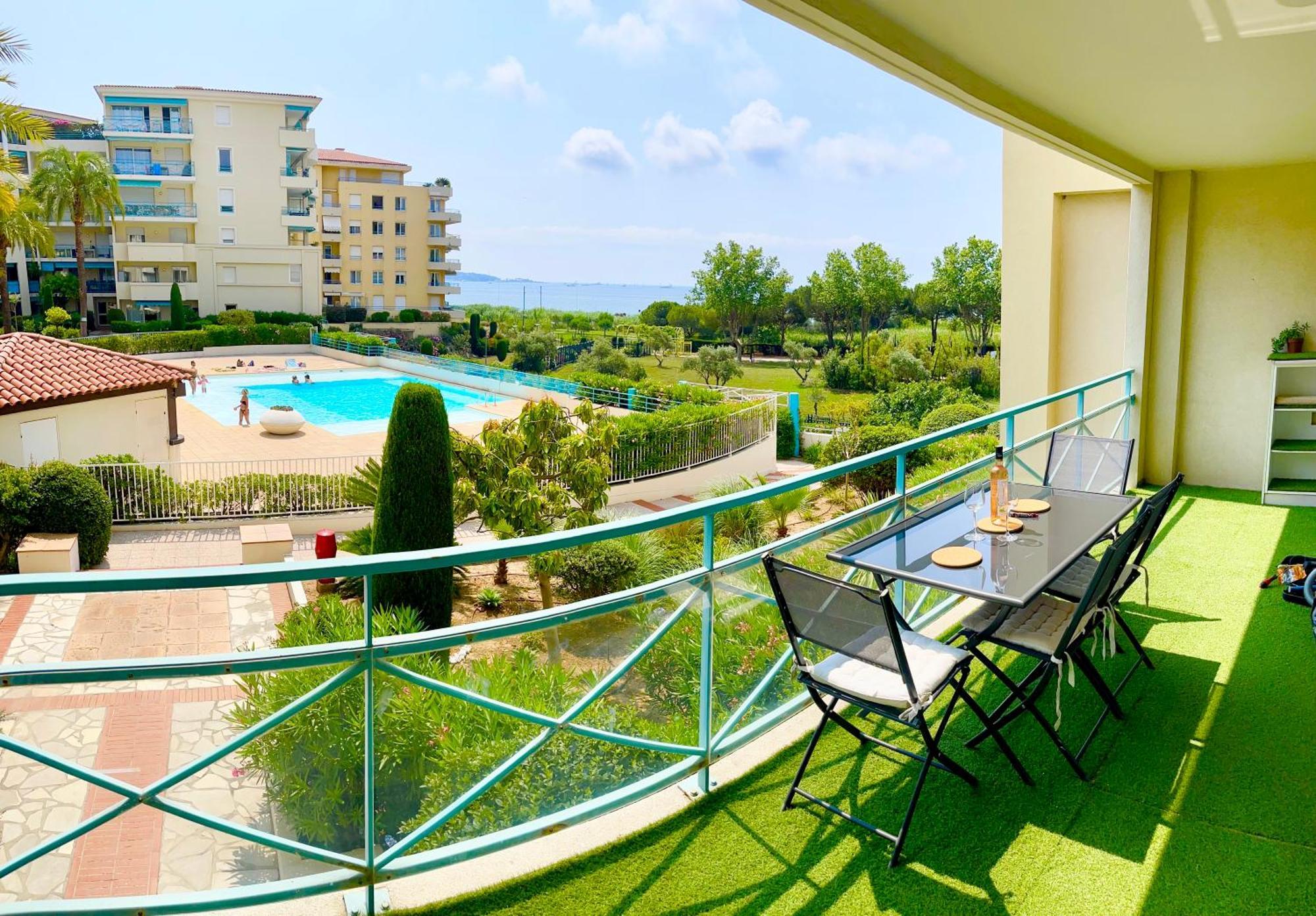 1 Bedroom Sea View, Swimming Pool, Beach On Foot, Parking อองทีบส์ ภายนอก รูปภาพ